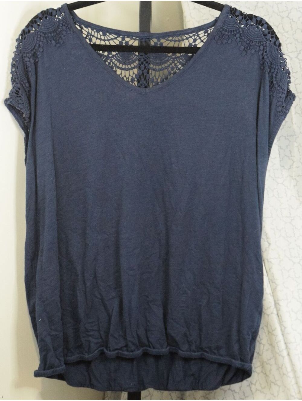 Sonoma Life Style Navy Blue Crochet Lace Shoulder Cap Sleeve V Neck Top XL